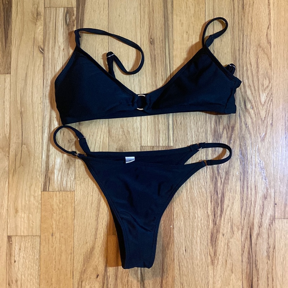 Black O ring bikini XS